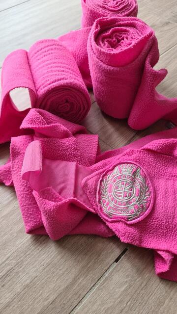 Ensemble dressage HV Polo rose tapis-bonnet-bandes