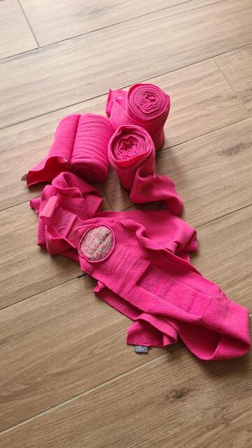 Ensemble dressage HV Polo rose tapis-bonnet-bandes