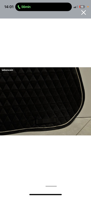Tapis fouganza noir