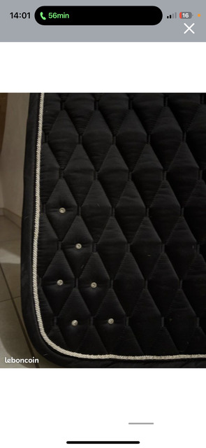 Tapis fouganza noir