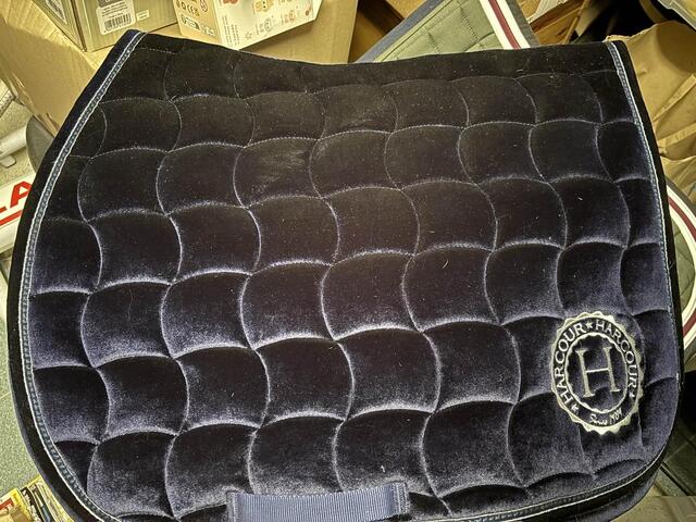 tapis harcour bleu marine