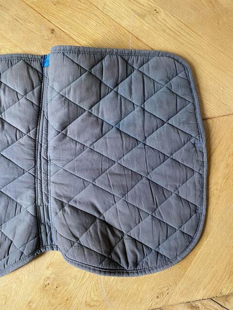 tapis Equi thème bleu roi
