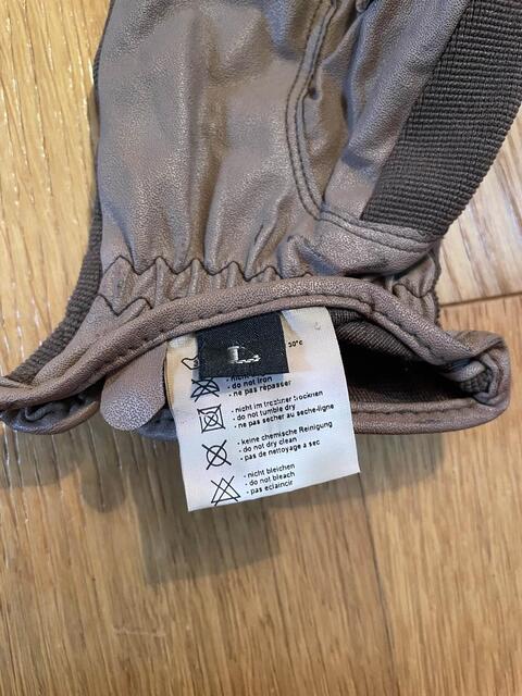 paire de gant HKM