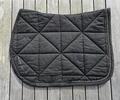 Tapis noir Fouganza
