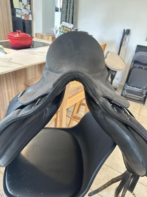 Selle de dressage wintec pro arcade noir