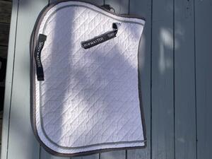 tapis blanc