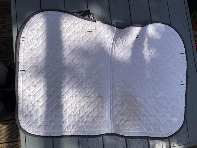 tapis blanc