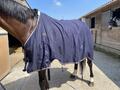 chemise equitheme peu utilisée (2 mois) très bon état taille 7 (165 cm)