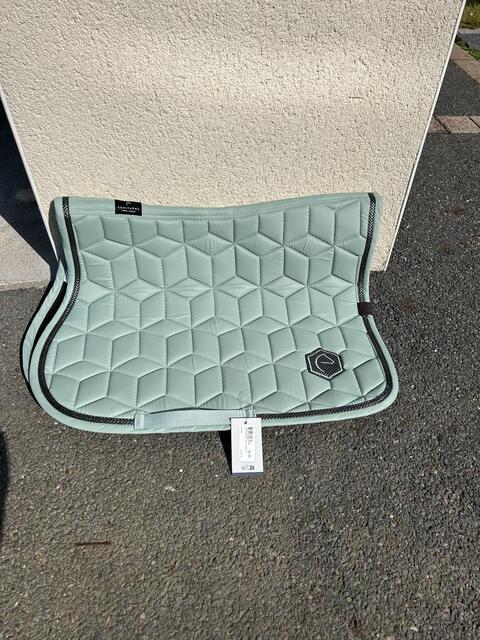 Tapis equithème