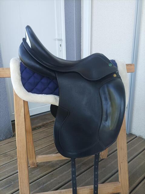 Selle de dressage prestige