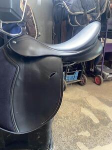 selle fourganza 18 pouces