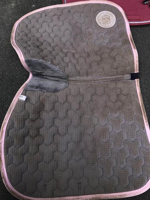 Tapis et bonnet les poneys de zoé
