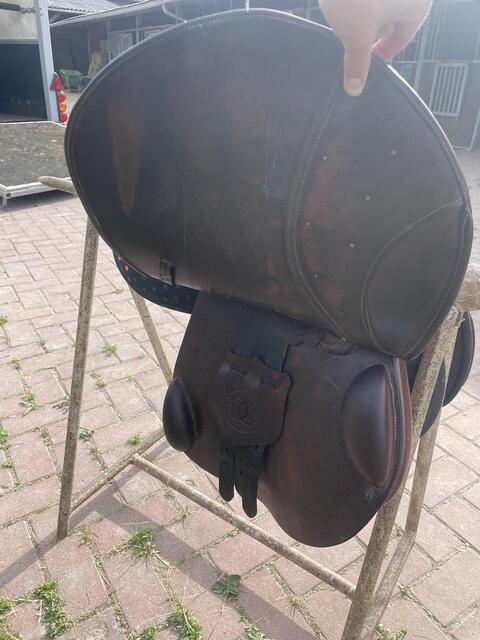 Selle mixte marron