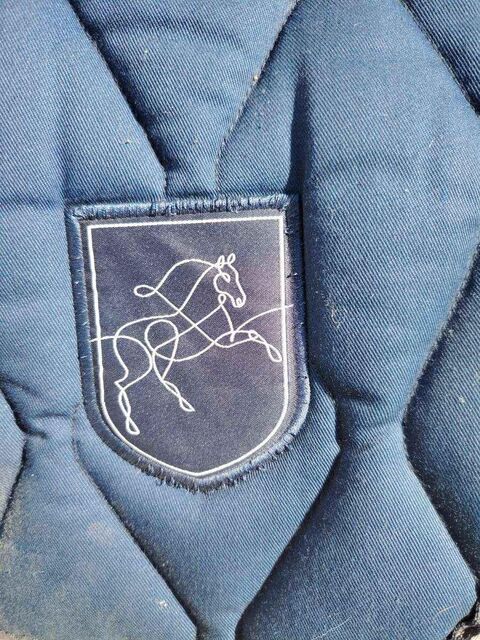 ensemble bleu marine