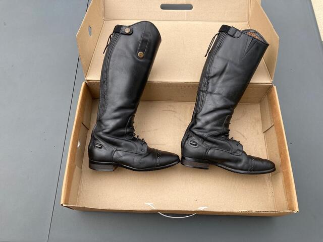 Bottes en cuir