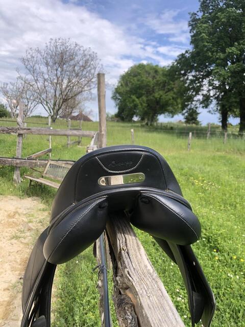 Selle mixte noir