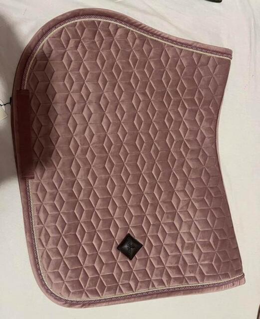Kentucky velvet tapis vieux rose