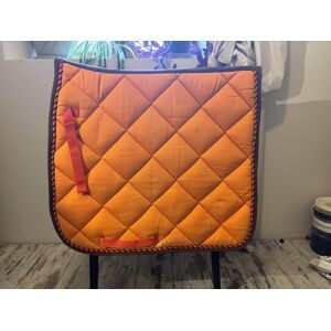 tapis orange et marron dressage