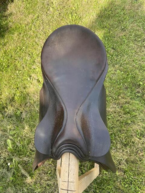 Selle pour débourrage ou décoration