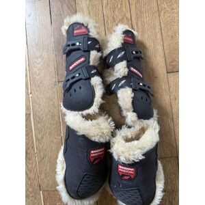 Ensemble guêtres et protège boulet noir taille M convient taille cob full Zandona mouton style Veredus