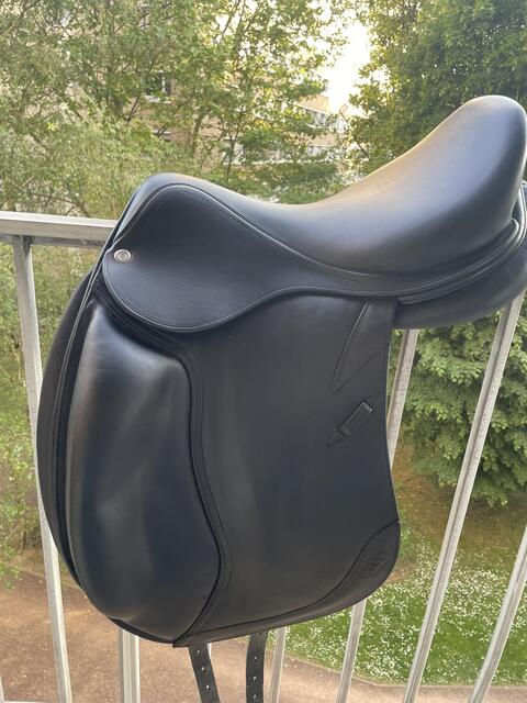 Selle dressage CWD