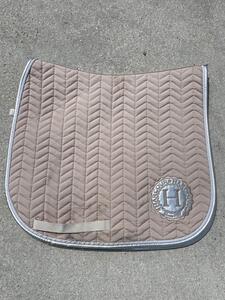 tapis dressage harcour beige