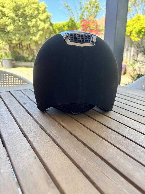 Casque neuf hkm carbon