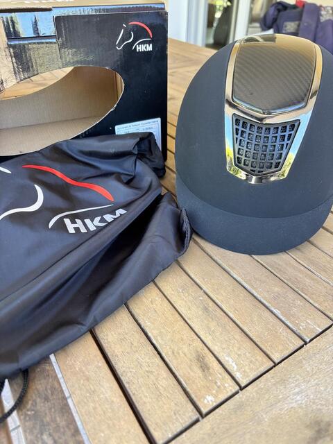 Casque neuf hkm carbon