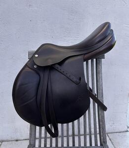 SELLE ÉQUIPE