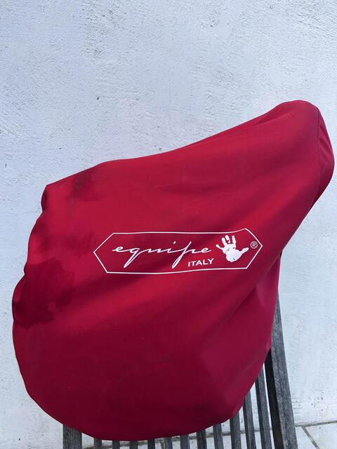 SELLE ÉQUIPE