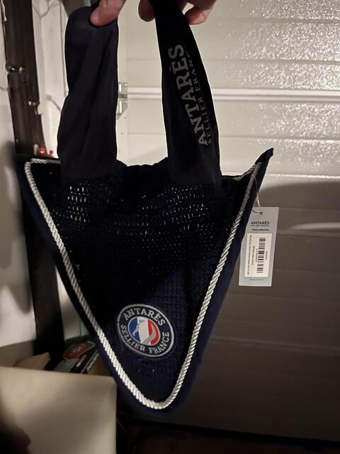 bonnet antares bleu