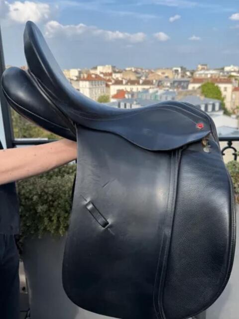 Albion K2 Legend Dressage Noire 17,5 MW