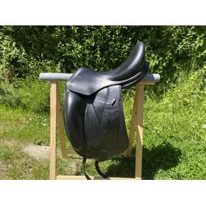 Voltaire Design - Selle Adelaide Noire 18"