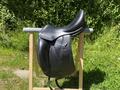Voltaire Design - Selle Adelaide Noire 18"