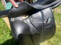 Voltaire Design - Selle Adelaide Noire 18"