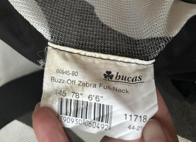 Couverture anti mouche Bucas