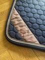 tapis bleu marine