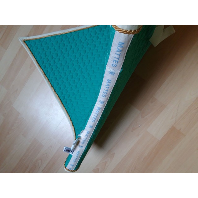 TAPIS MATTES