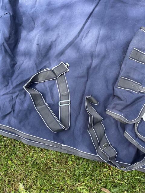 chemise/couverture de box equitheme