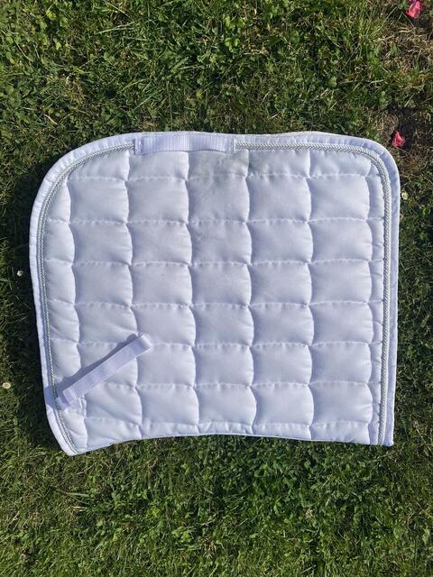 Tapis blanc