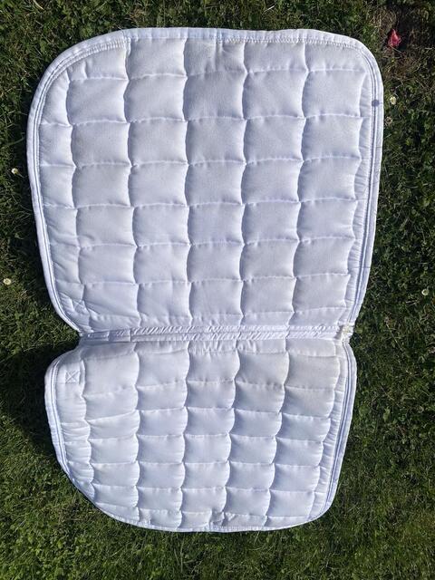 Tapis blanc