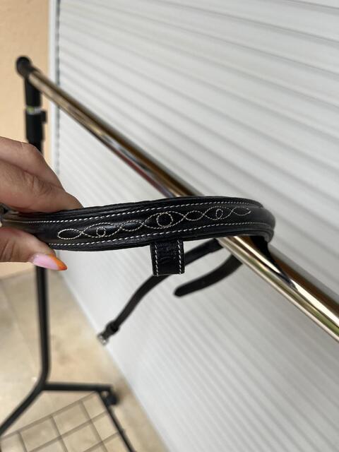 Muserolle double attache