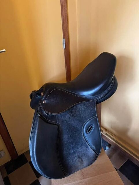 selle Fouganza noir