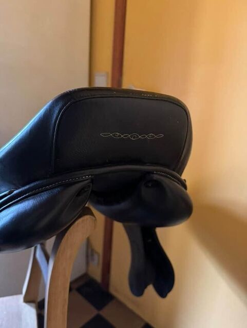 selle Fouganza noir