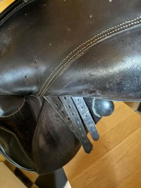 selle Fouganza noir