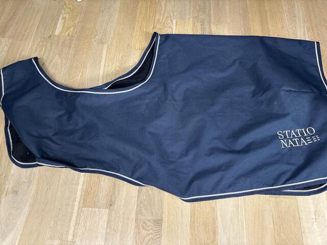 couvre rein bleu marine statio nata taille 135 cm