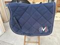 Tapis bleu marine