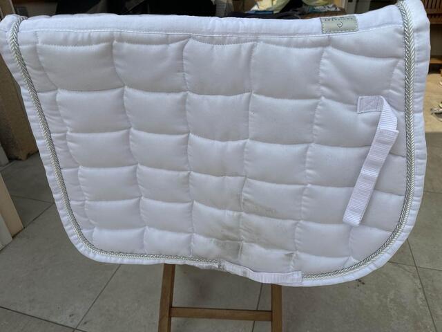 tapis blanc
