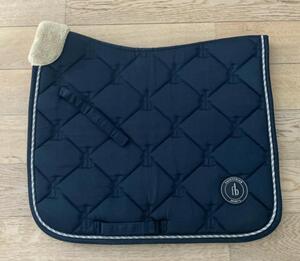 Tapis de selle