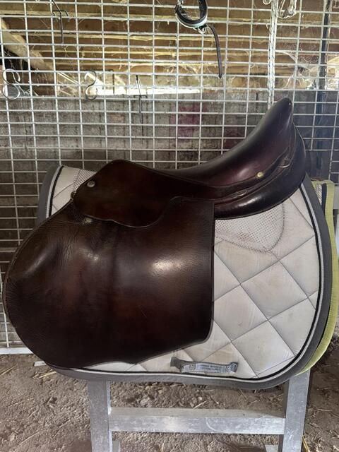 Selle cuir